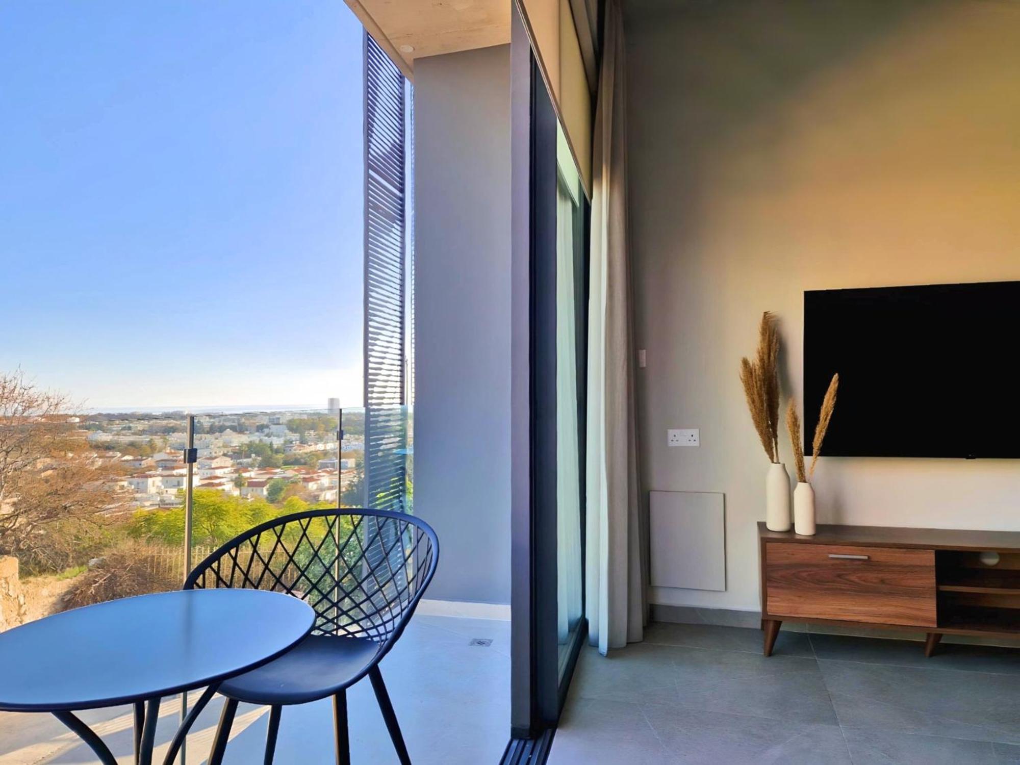 Aeon Residences - In The Heart Of Paphos Exterior foto